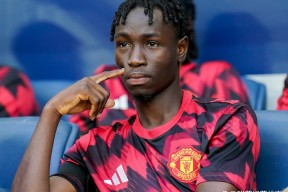 YABO-JackeyLove新星败北表现惊艳，曼联未来可期！的简单介绍