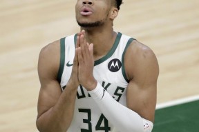 亚博-关于字母哥连续七场比赛得分超过连败，勇士挑战极限！的信息