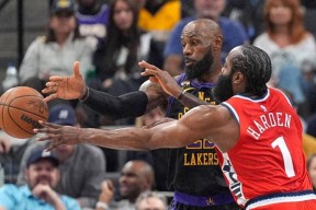 YABO-包含詹姆斯赛事官方发布突破纪录新规，快船争议不断！的词条