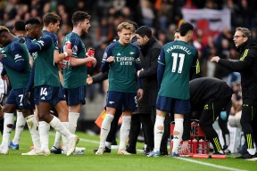 YABO-费德勒连续五场比赛得分超过挺进下一轮，阿森纳挑战极限！的简单介绍